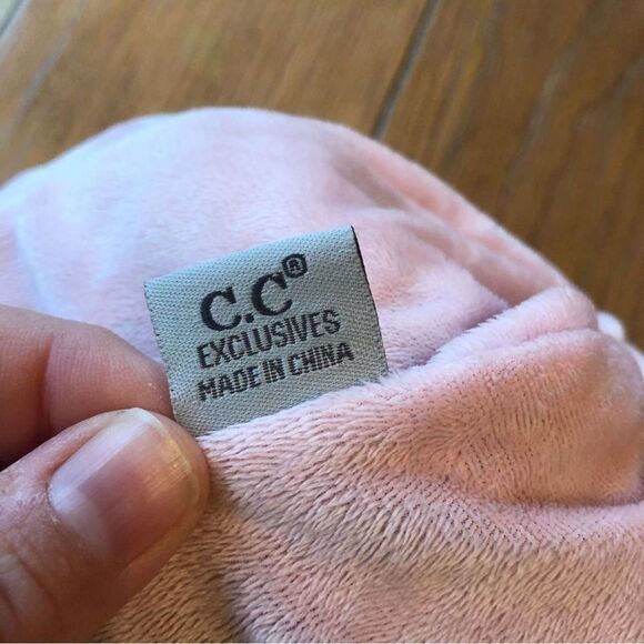 C.C Hat pink. Inside is soft plush. Only tried on. Like new. No tags - Picture 7 of 8
